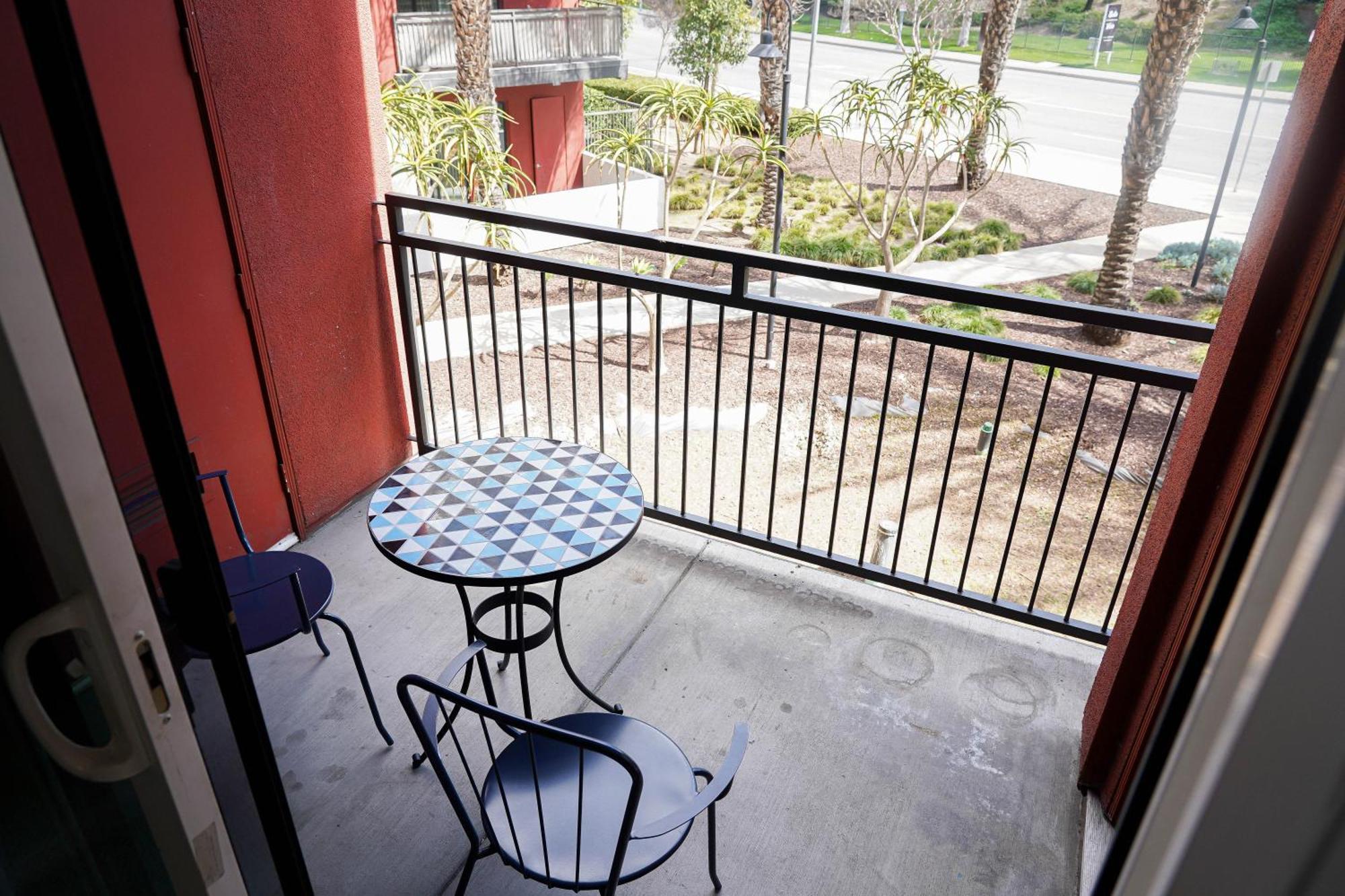 Lux 2 Bedroom In Woodland Hills 洛杉矶 外观 照片